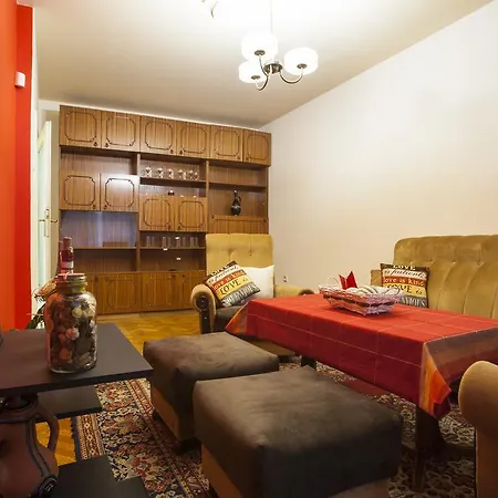 Apartment Vintage Top Central